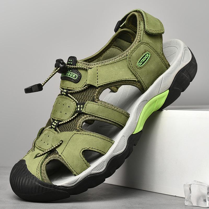 Summer New Men's Comfortable Fit Outdoor Sandals Fashionable Men's Top Layer Cowhide Breathable and Versatile Hollow Hole Shoes