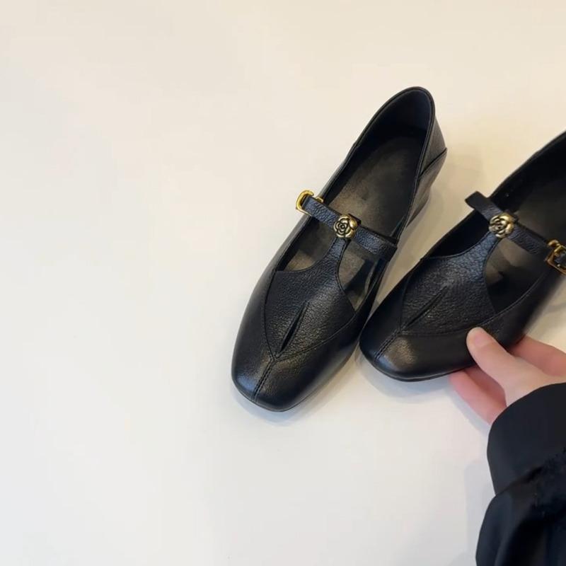 Sheepskin Version~ Retro Hollow One-word Buckle Camellia Single Shoes Women's Versatile Leather Thick Heel Mary Jane Shoes