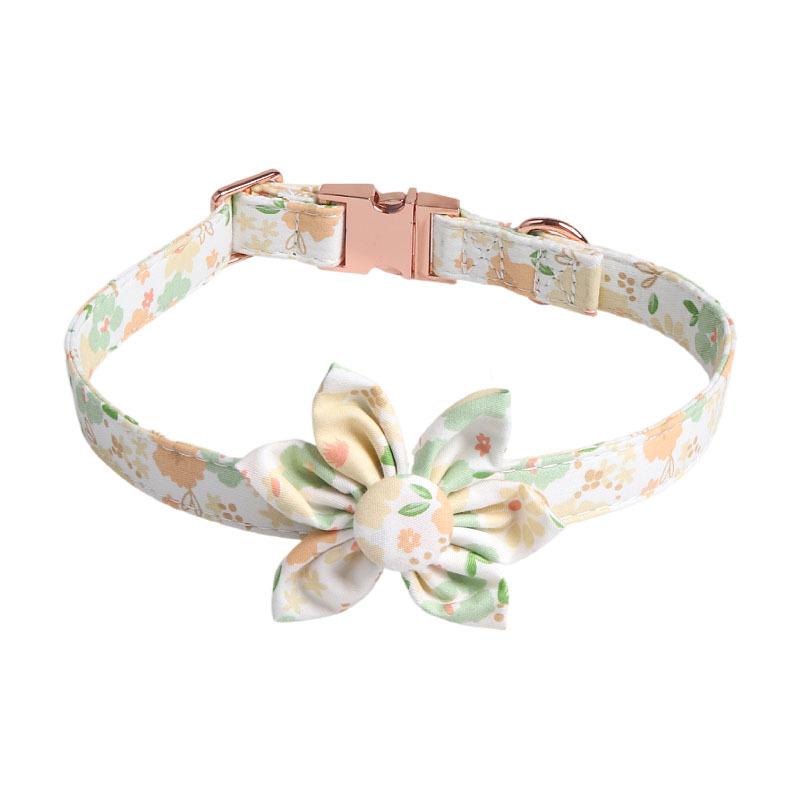 New Floral Dog Collar Rose Gold Sunflower Bow Pet Collar for Dogs Cat Collar Cat Harness Dog Clothes Dogs Accessoires Pet