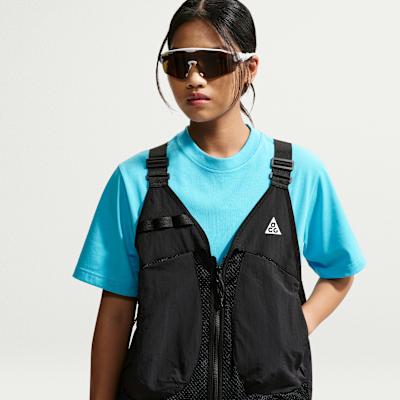Nike ACG Vests Men's Black V Neck Moderate Other