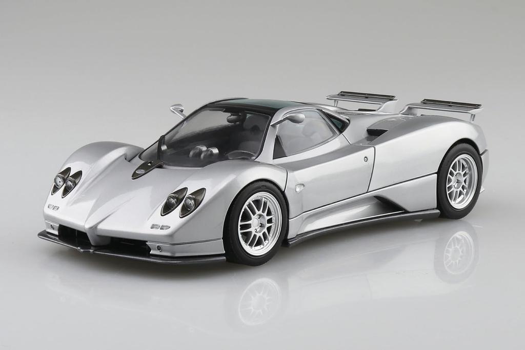 Aoshima Bunka Kyozai The Model Car Pagani Zonda C12S Plastic Model (AOSHIMA) 1/24 '00