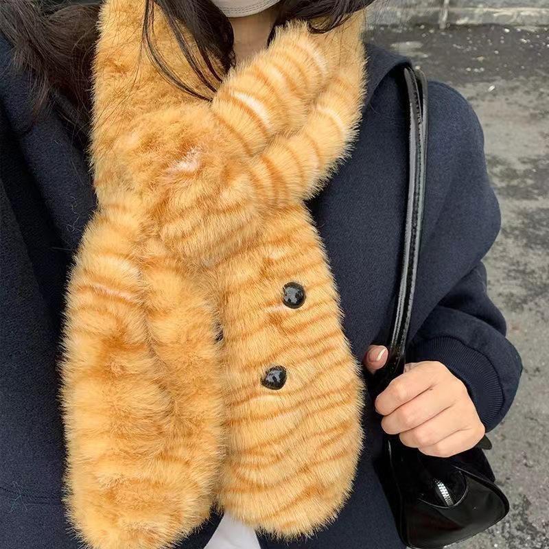 

Douyin-Style Tiger Print Hat & Letter Scarf Gloves Set - Cute & Cozy