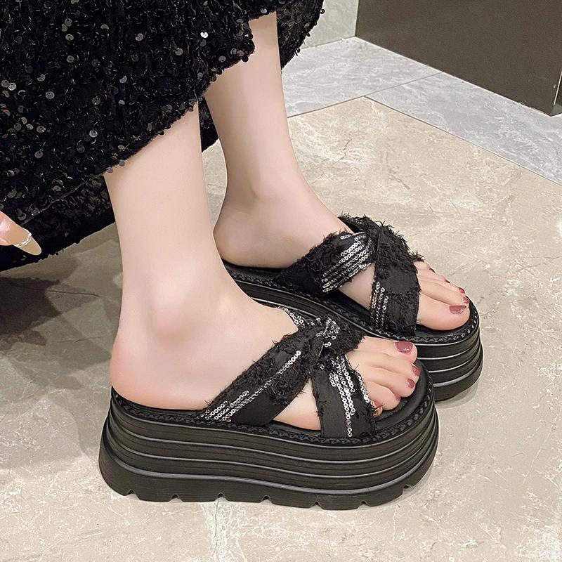 Fashion NEW Casual 8CM Wedge Slippers for Women Summer Non Slip Platform Sandals Woman Open Toe Comfortable Female Chunky Beach Slippers