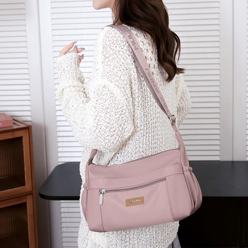 Water-Repellent Nylon Crossbody Bag for Middle-Aged Women, Large-Capacity, Multi-Layer, Versatile Casual Shoulder Bag.