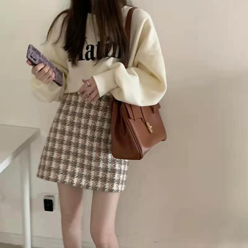 Women's Spring/Summer Petite Fleece Sweatshirt + Woolen A-line Skirt Two-Piece Set