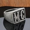 Anello Personalizzato Semplice Versione Larga Lettera Inglese 2026 Europeo e Americano, Anello da Uomo Locomotiva