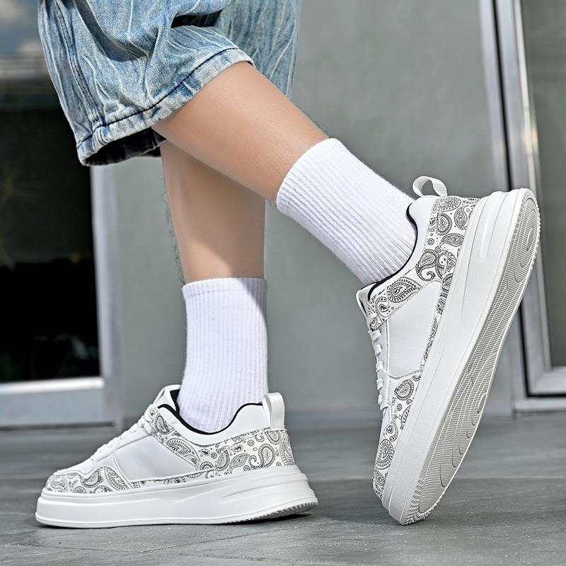 Men’s Casual Skateboarding Shoes Running Shoes Jogging Sneakers Lightweight Students Basketball Shoes Plus Size