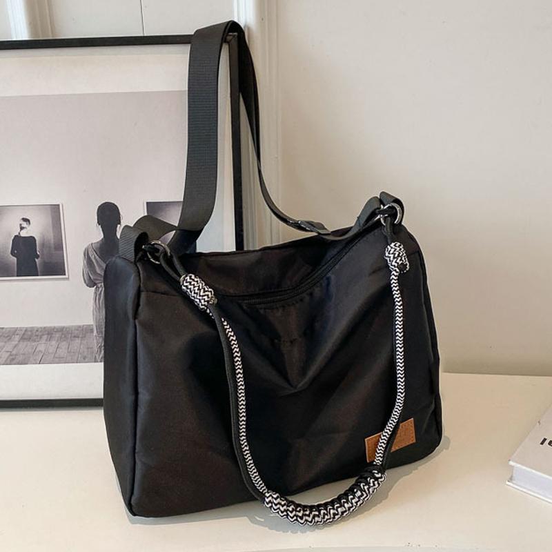 

Retro Fashionable Nylon Cloth Shoulder Bag Solid Color Crossbody Bag чорний
