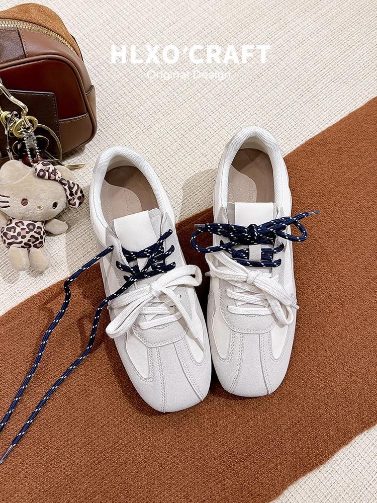 

Small feet~ leather retro German training shoes women s 2025 new inner height increase lace-up casual sports versatile Forrest Gump shoes 34