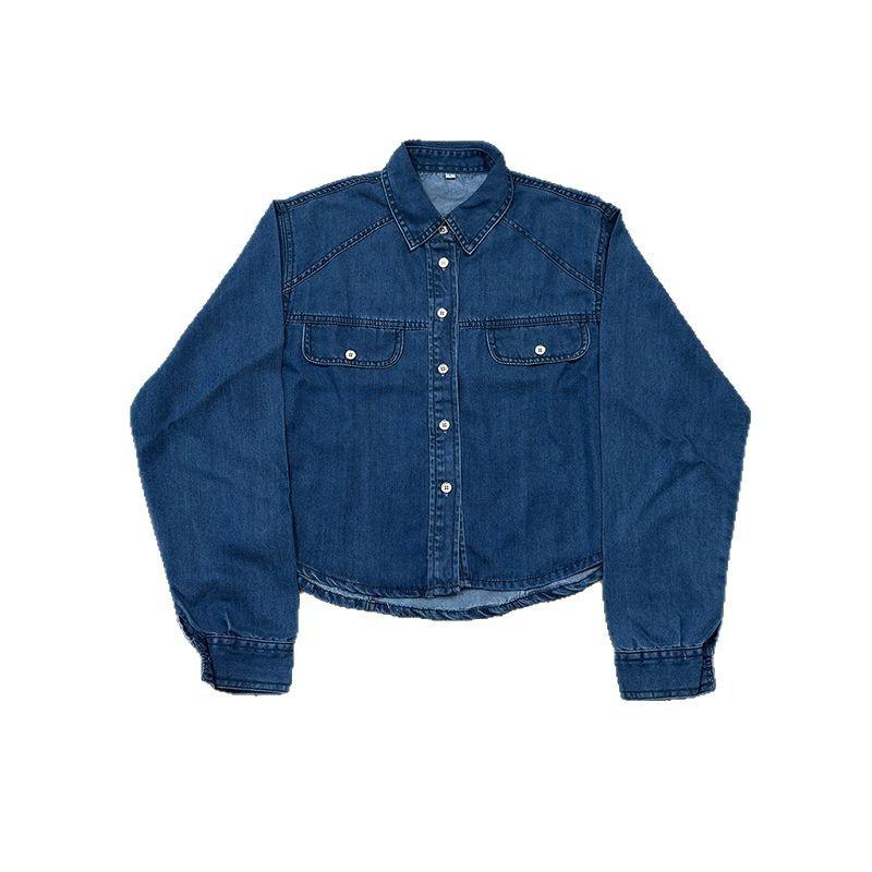 

The New Stylish Denim Shirt for Women Has A Unique Design Sense. It s A Long-sleeved Short Blue Shirt That Can Be Layered L темно-синього кольору
