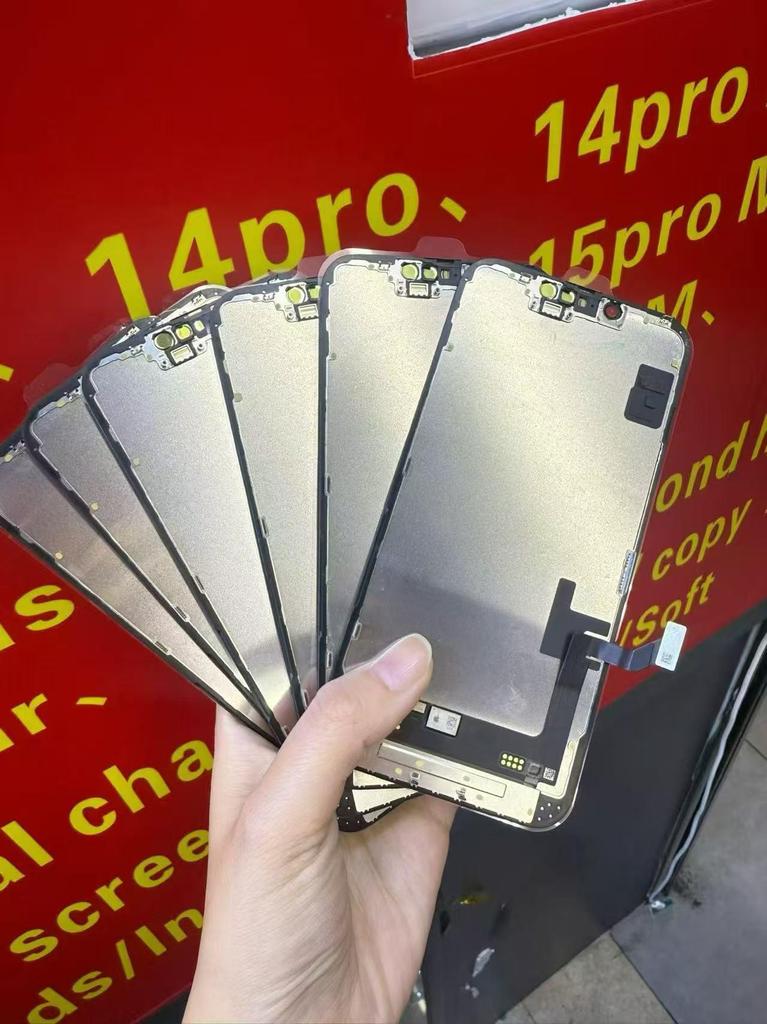 LCD Screen Assembly for Apple iPhone Models 14-17