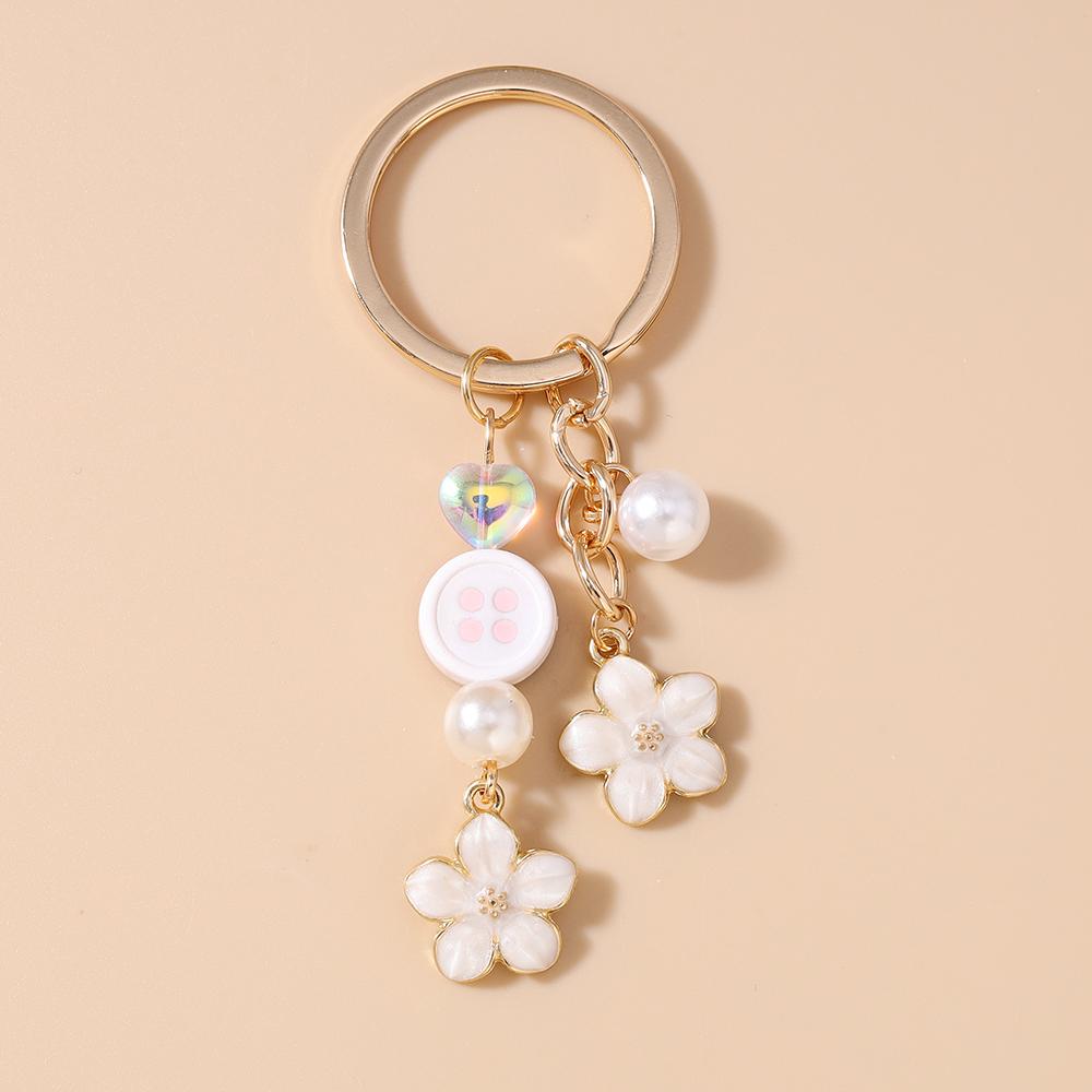 Fashion Enamel Flower Keychain Women Girls Pearl Key Ring Pendant for Handbag DIY Key Chain Jewelry Gift
