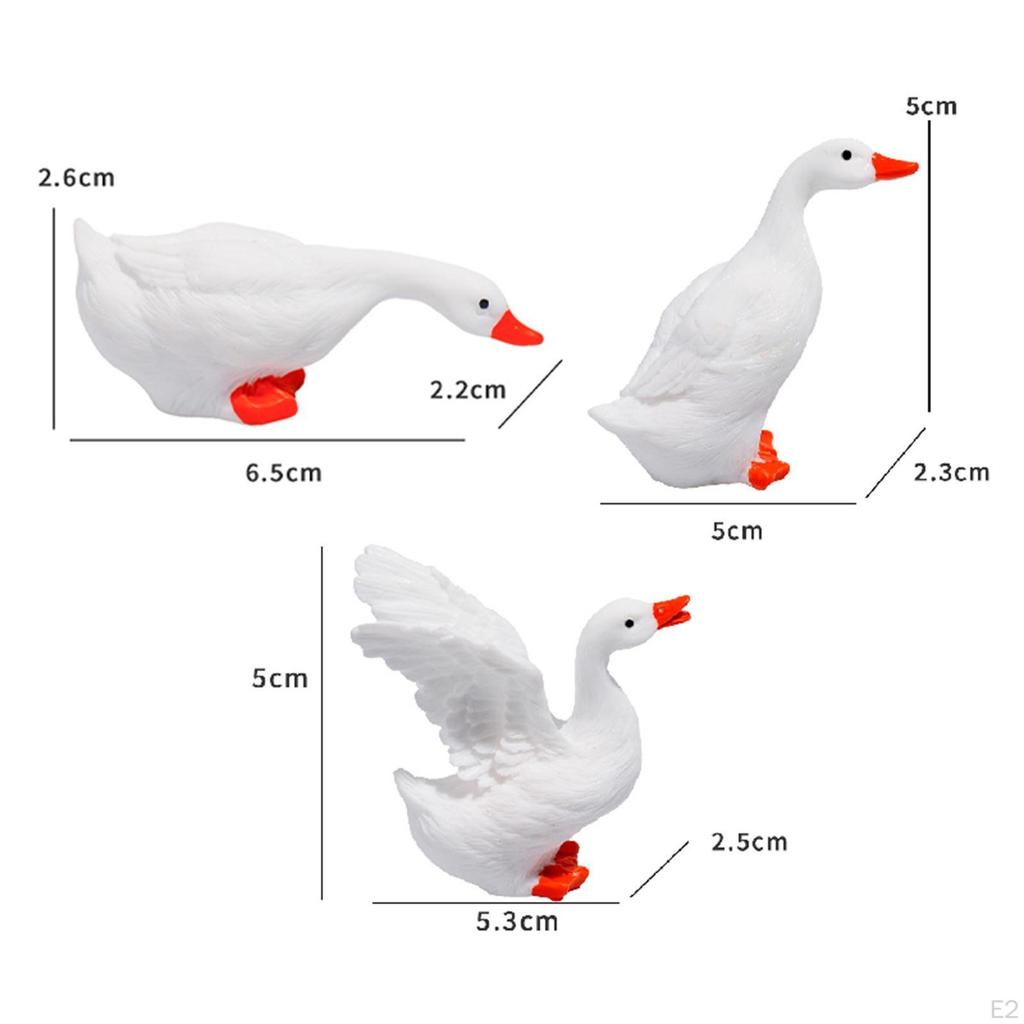 3 Pieces Garden Duck Statue Yard Art Sculpture Pool Ornament Outdoor Decoration Resin Figurine