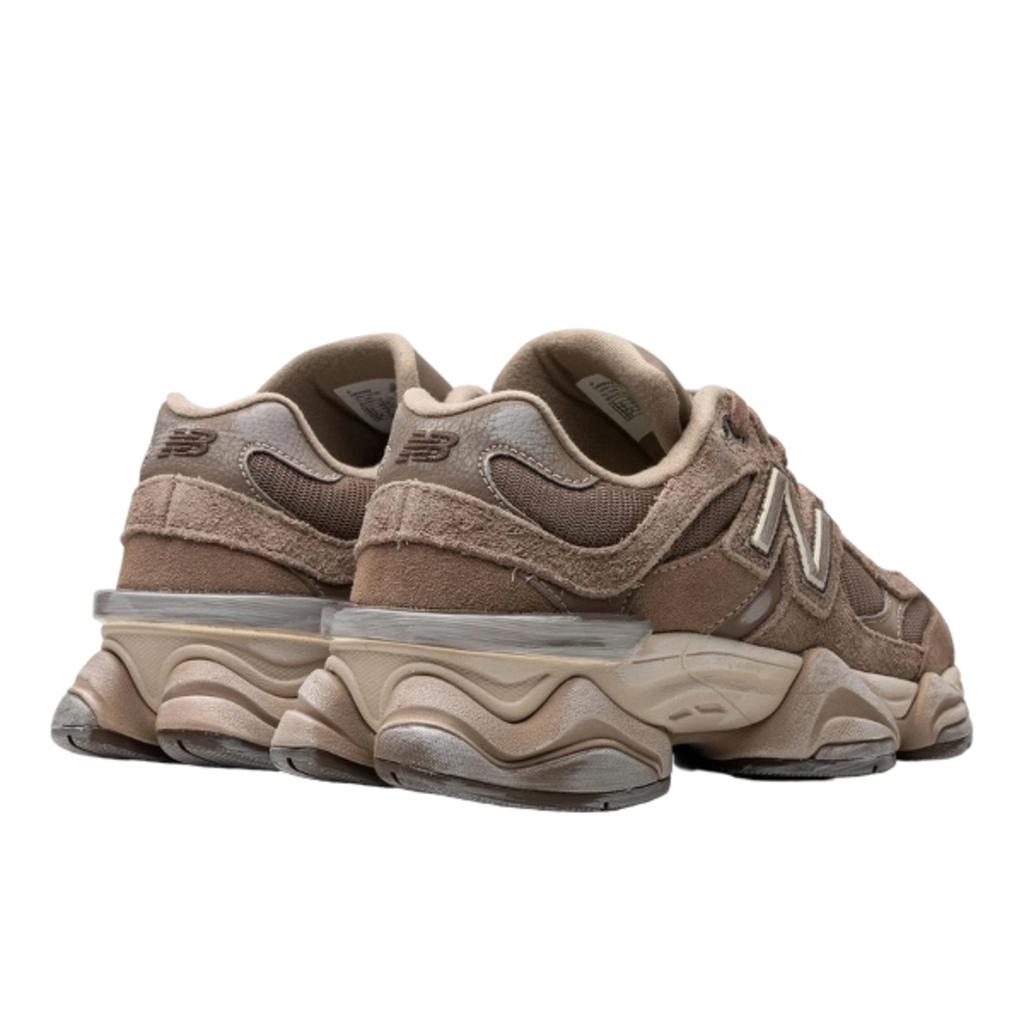 New Balance 9060 Mushroom Brown