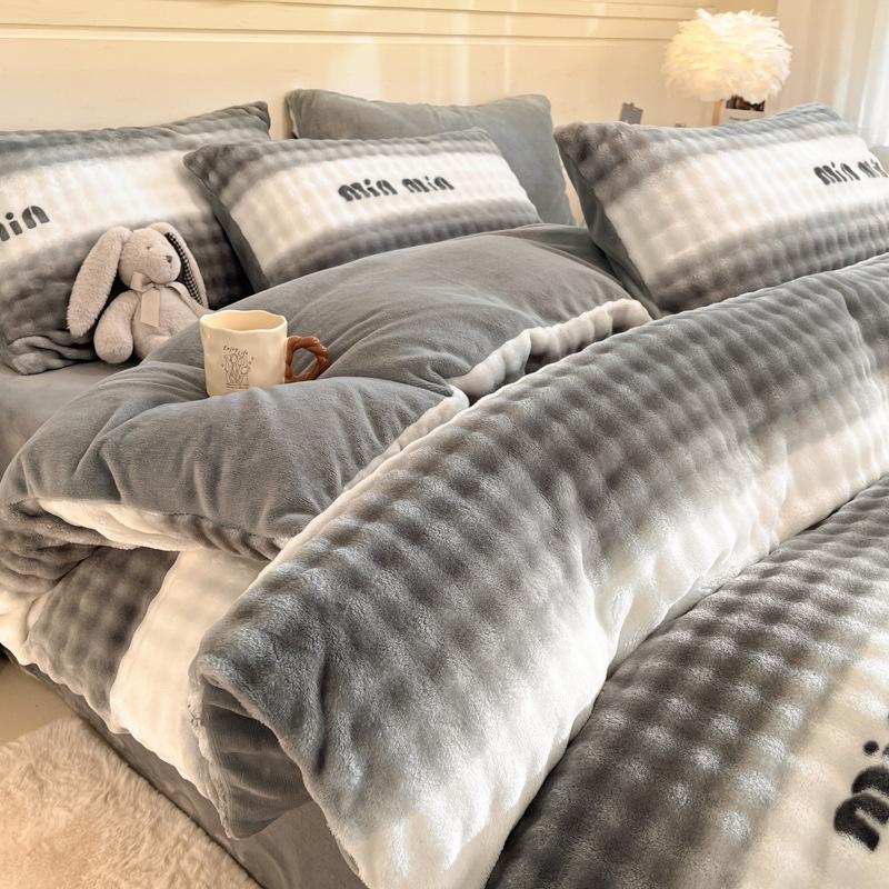 2025 Winter Fleece-Lined Velvet Bed Set: Thick Double-Sided Sheet & Duvet Cover, Dorm/Solo 3-Piece
