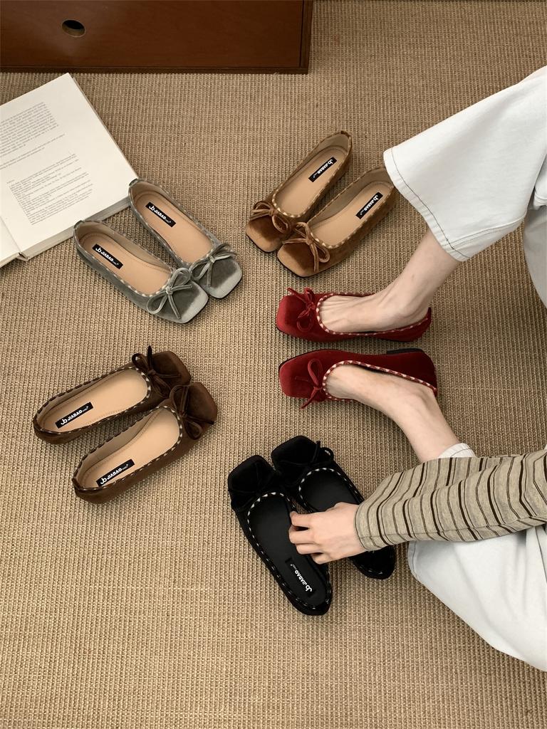 Square Head Retro Small Red Bow Shallow Mouth Evening Single Shoes Women's 2025 New Ballet Gentle Grandma Shoes