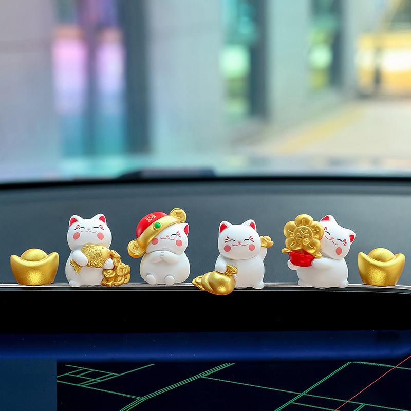 1 Set Animal Figurine Fortune Cat Car Ornaments Cartoon Chinese Lucky Wealth Waving Cat Model Desktop Decoration