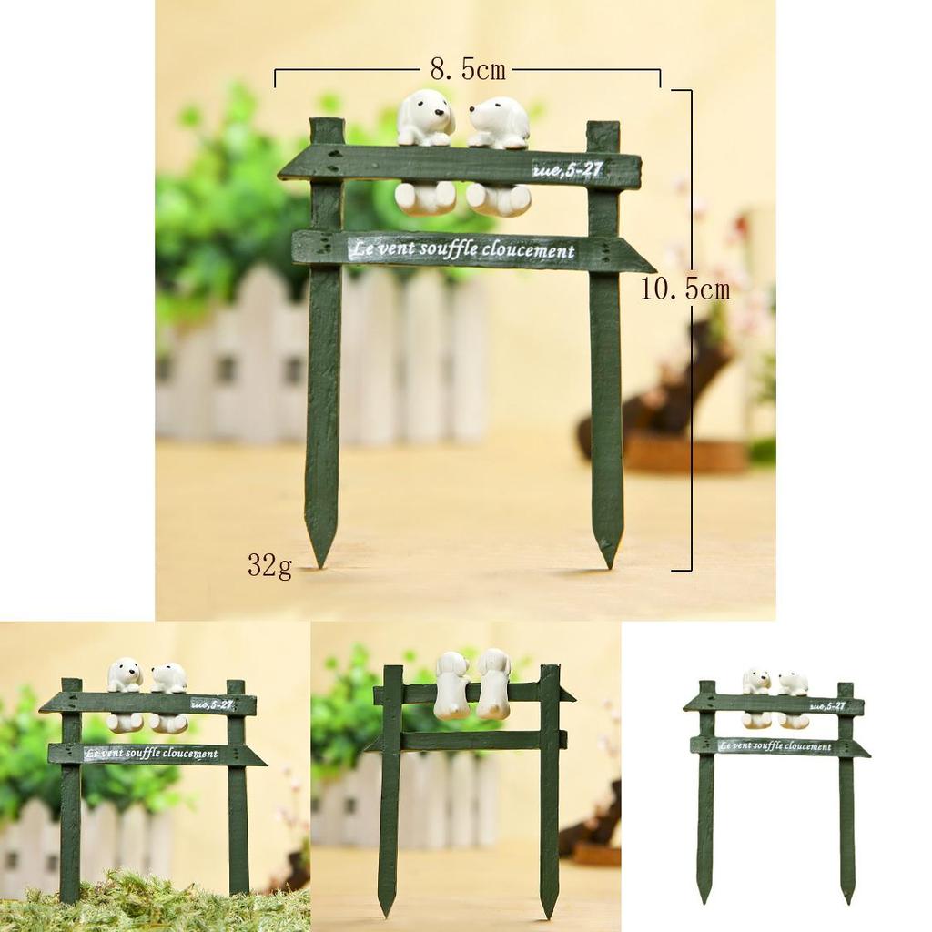 Creative Fence White Dog Scene Mini Model Ornament For Home Garden And Event Gifts