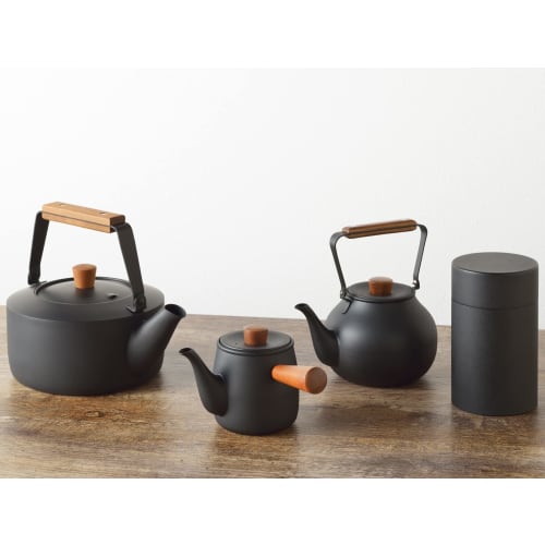 Miyazaki Seisakusho Tea Kettle (Large), 2.0L, Induction Compatible, Black Kettle CHA-12