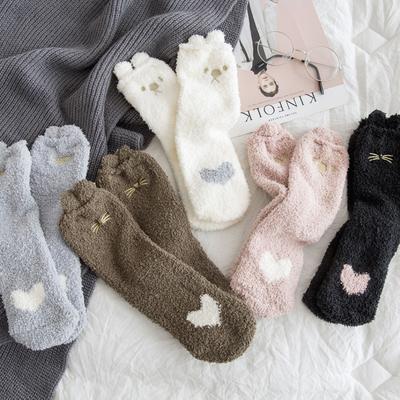 Verdickte Herbst Winter Damen Korallenfleece Bodensocken Warm Bequem Plüsch Kleine Ohr Katze Outdoor Zuhause Freizeit Socke