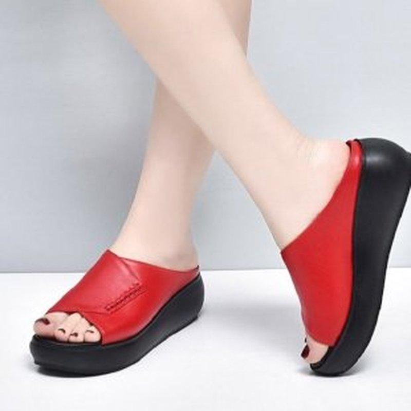 Fashion Thick-soled Slippers Women's Fashion Outer Wear Sponge Cake Thick-soled Flip-flops 2024 New Summer Lazy Net Red Sandals Women