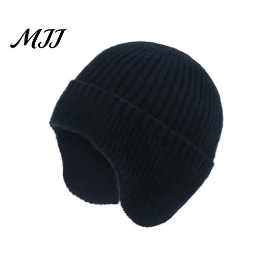 Warm Hat for Outdoors Knitted with Ear Flaps, Unisex Winter Beanies, Thickened Beanies Men And Women Stretchy Windproof Skiing Cycling