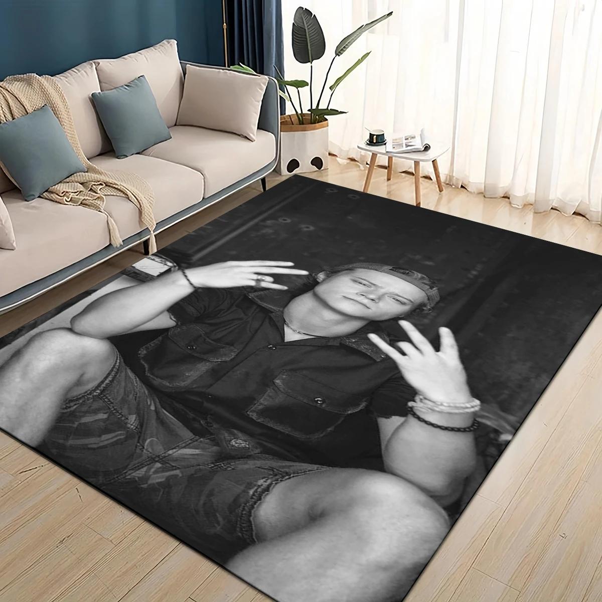 

JJ Maybank 2025 New Style Rudy Pankow Star Carpet Rug for Living Room Bedroom Home Sofa Decoration,Kids Play Non-slip Floor Mat 40x60cm( 15x23in )