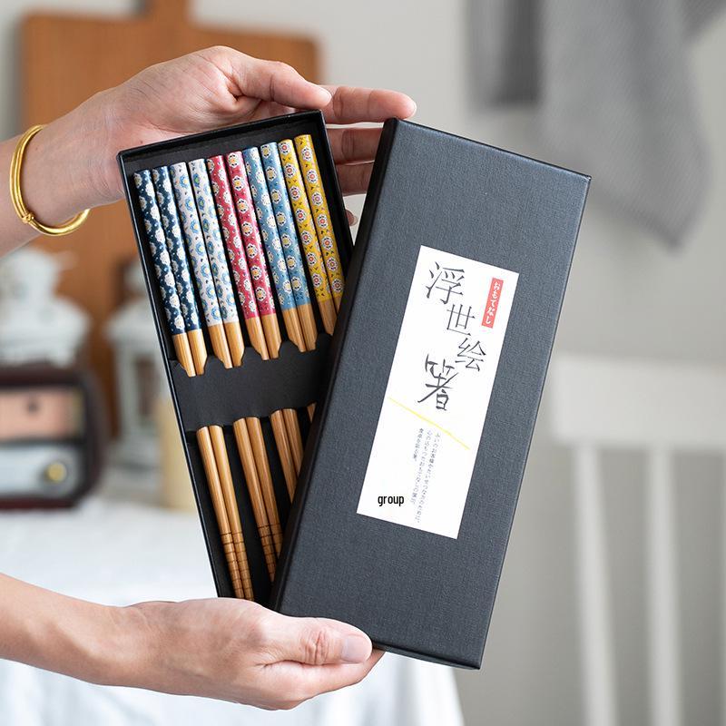 Japanese Style Bamboo Chopsticks: Creative High-End Gift Set (5 Pairs)