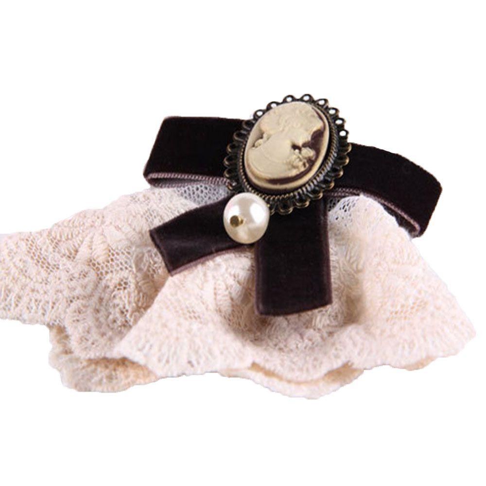 Wedding Gifts Party Velvet Ribbon Vintage Pearl Girls Brooch Elegant Lace Brooch Cameo