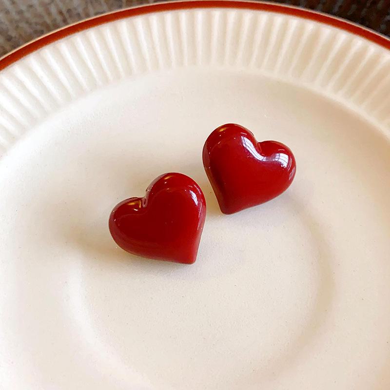 2024 Exquisite High-End Retro Silver Needle Red Heart Flower Earrings for Women
