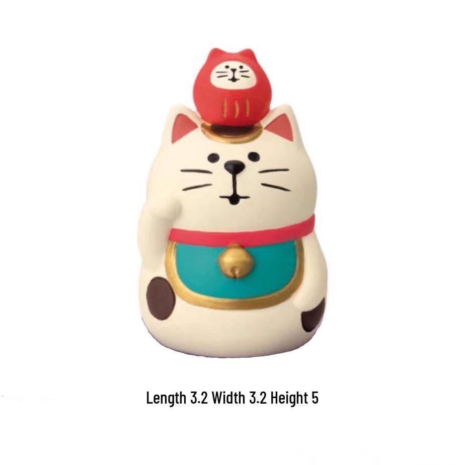 Japanese ZAKKA Mini Maneki-neko Lucky Cat Figurine - Creative Resin Ornament