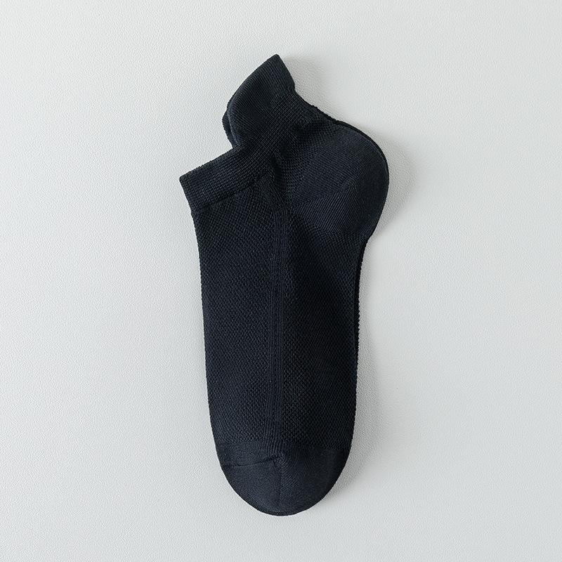 Women's Summer Thin Style Wicking Sweat Shallow Mouth Mesh Breathable Invisible Non Slip Heel Socks