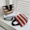 Summer Stripe Straw Bag Dam Casual Liten Väven Handväska Stor kapacitet Handgjord Strandrotting Tygväska