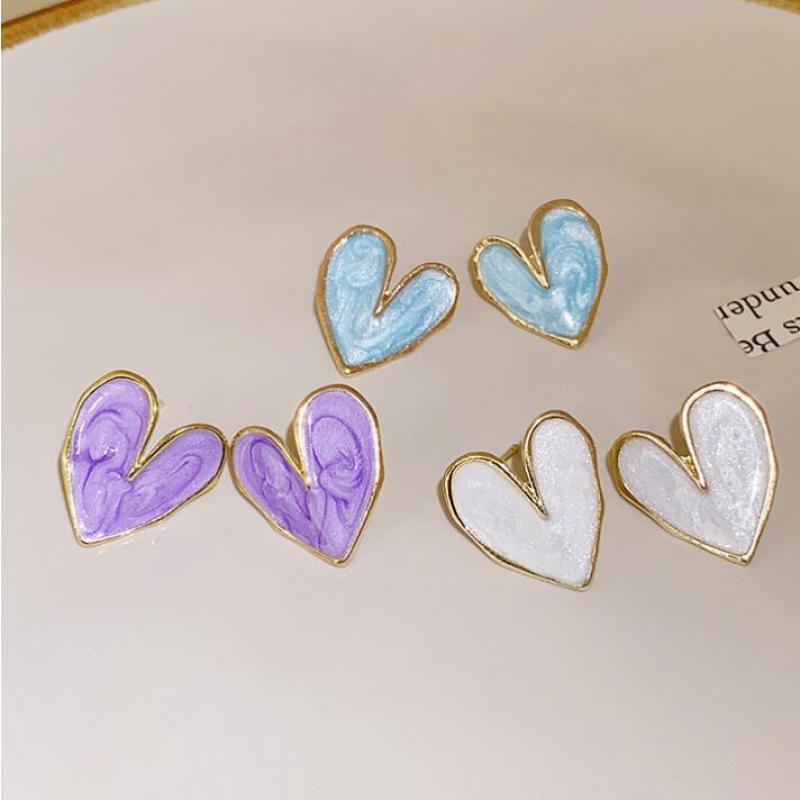 Dropping Oil Irregular Love Fashion Fresh Cream Light Luxury High Grade Design Sense Earstuds Fashion Women's Jewelry Gifts