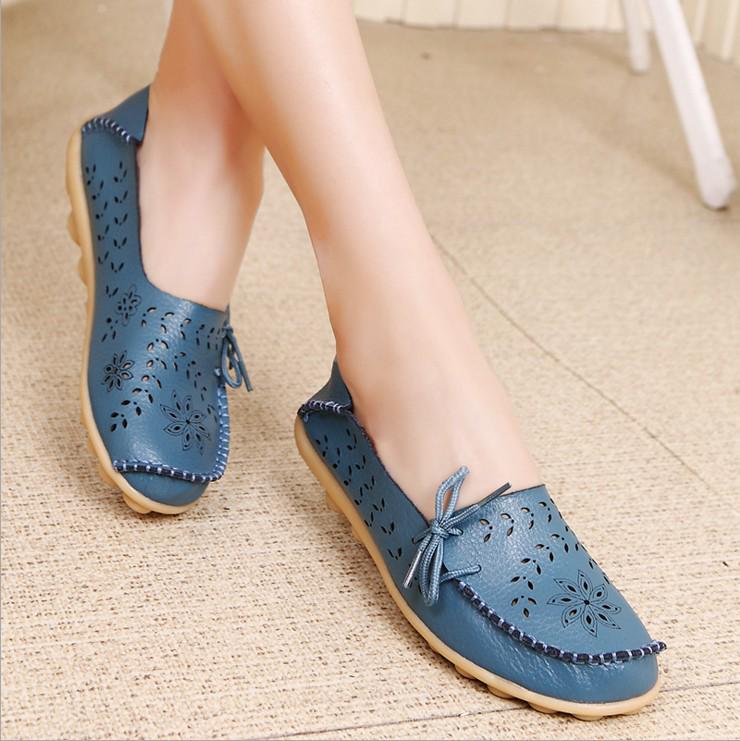 Womens Floral Hollow Leather Shoes Retro Elegant Slip On Flat Shoes Breathable Shallow Shoes Elegant Office Ladies Footwear