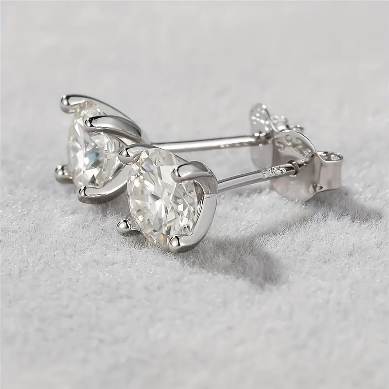 S925 Sterling Silver Four-clawed Round White Crystal Stud Earrings for Women Simple Wedding Engagement Jewelry Gifts