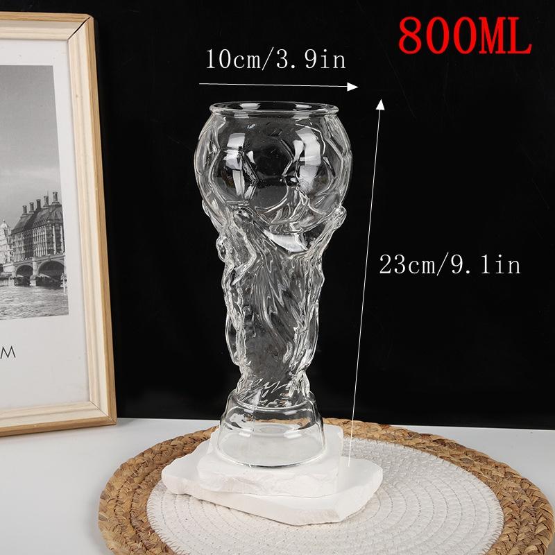 Skleněná láhev Fotbalový zápas 2026 Fotbalový zápas 450/600/800 ml Velká kapacita Skleněná láhev ve tvaru trofeje Fotbalový zápas Dárek