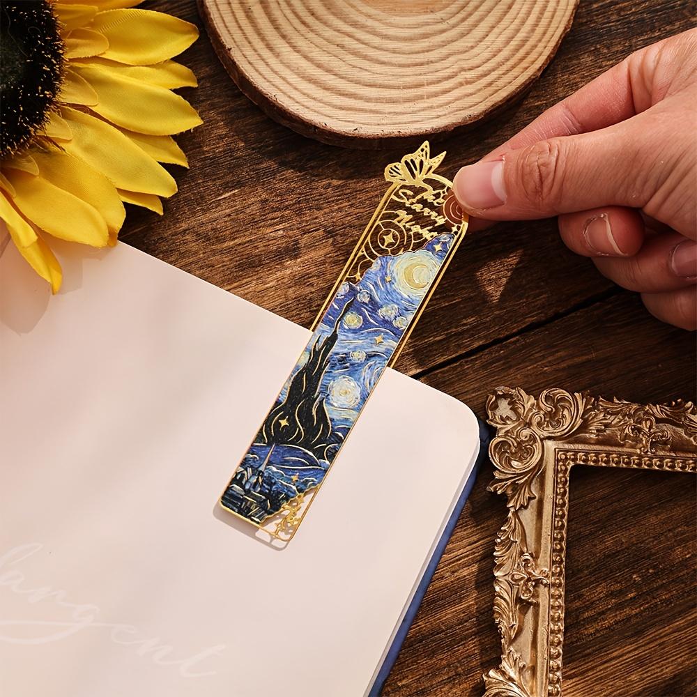 One Piece of A Vintage Hollow Butterfly Treasure Box Metal Bookmark, A Creative Gift for Students, Perfect for Reading Enthusiasts, Friends, Teachers