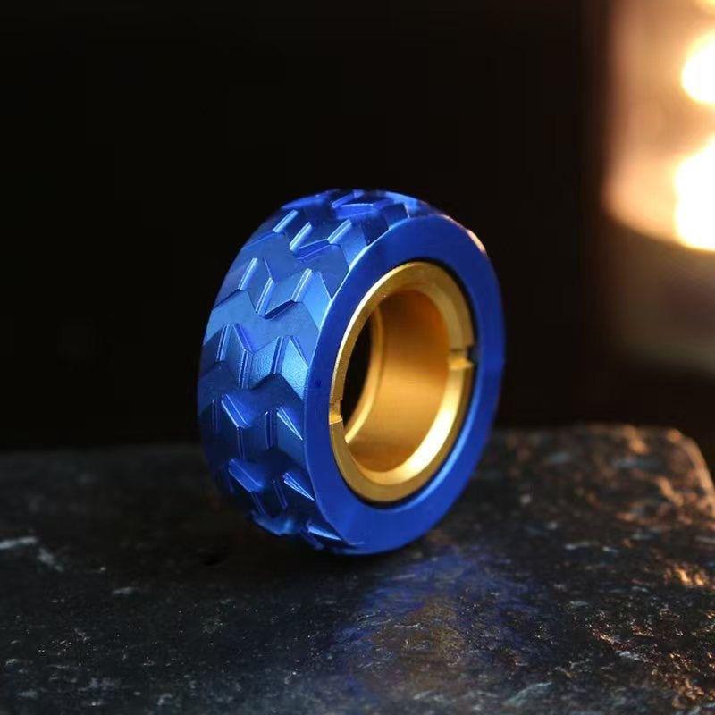 Tire New Haptic Ring Mechanical Fidget Ratchet Ring Edc Toys Fingertip Metal Tyre Toys Stress Spinner Fidget Decompression Toys