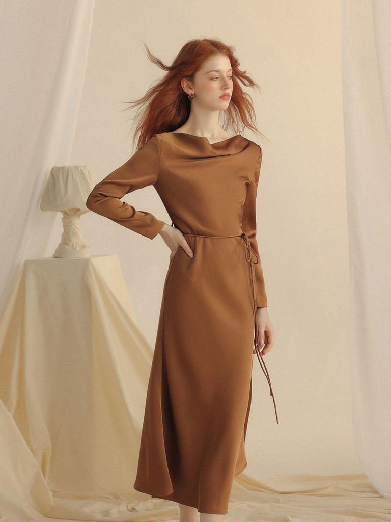Sinseuden Glow Boat Neck Long Dress (Brown)