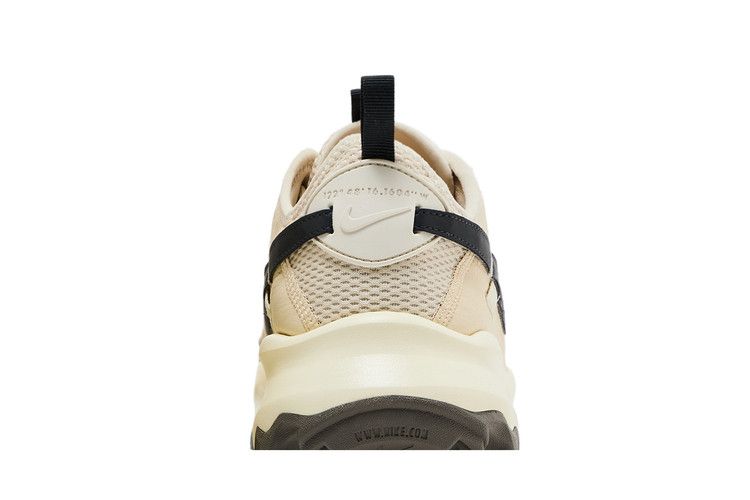 Nike TC 7900 Beach Cave Stone Coconut Milk Off Noir (Women's)