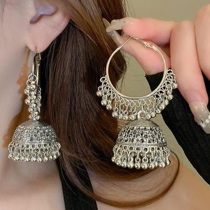 Boho Etnické Náušnice s Tasselom a Zvončekom - Retro, Nostalgický, Elegantný Štýl