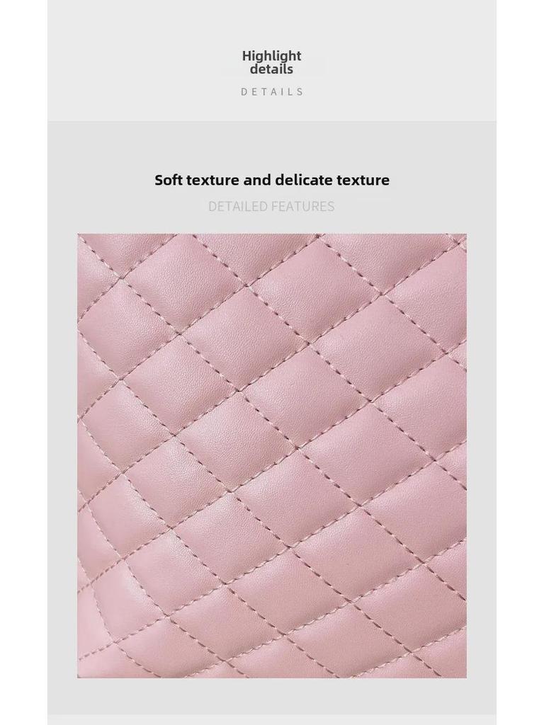 2024 Korean Women's Large Capacity Shoulder Messenger Bag with Flat Pendant Chain