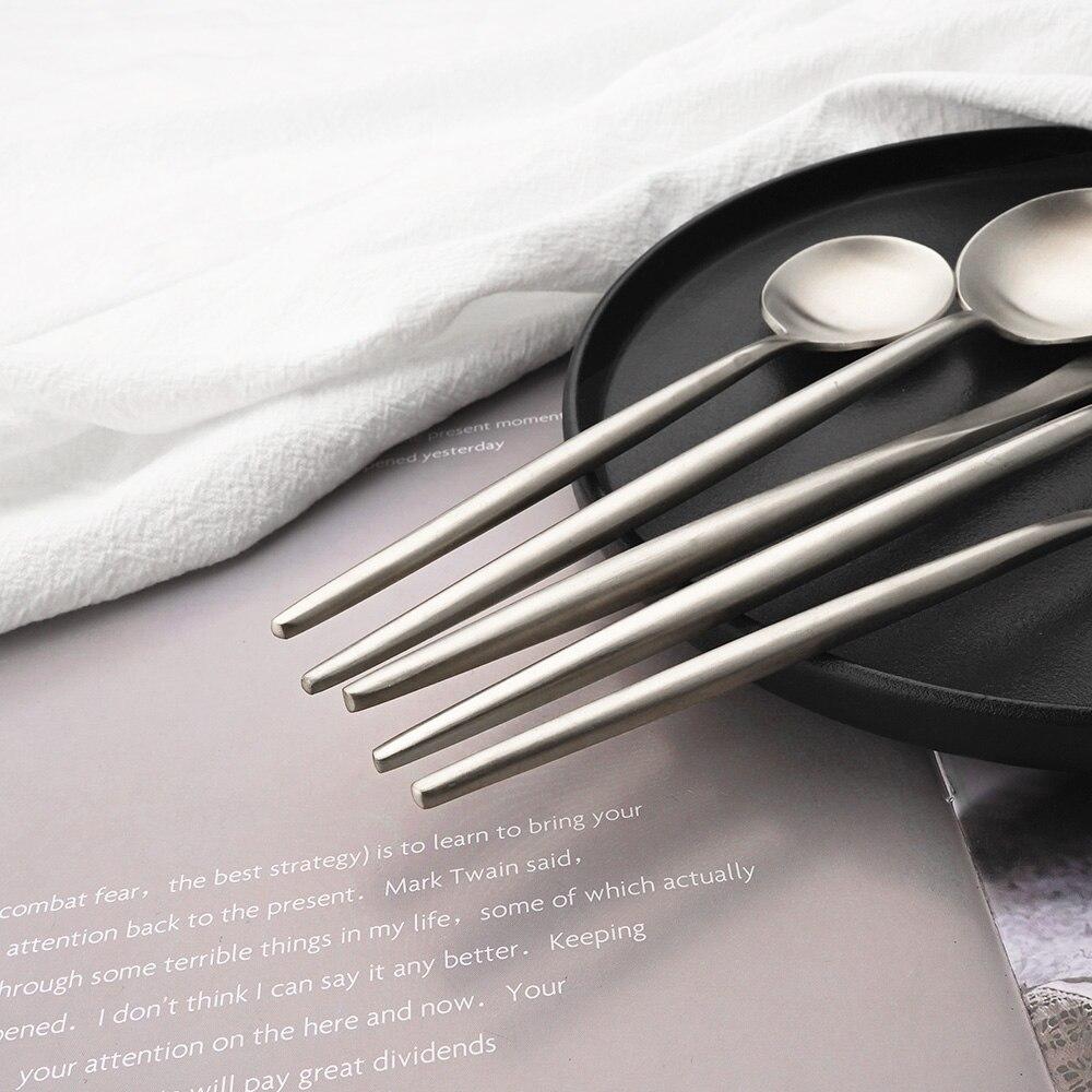 5 ks Matná stříbrná jídelní sada 18/10 Nerezová ocel Luxusní sada příborů Nádobí Nůž Dezertní vidlička Lžíce Sada příborů Vhodné do myčky nádobí
