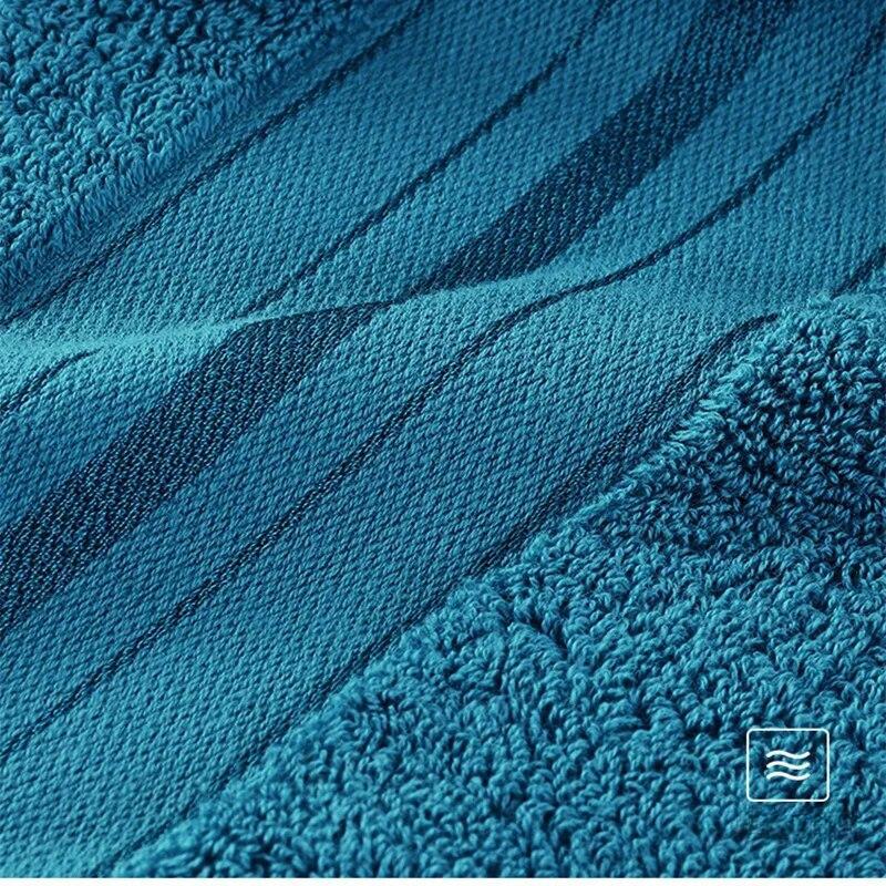 1 toalha de banho grossa 100% algodão puro para aumentar a absorção de água. Toalha de banho adulta em cor sólida, macia e amigável