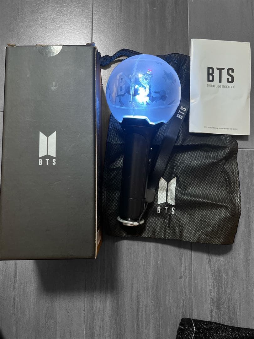 

[USED] BTS Official Light Stick Ver.3