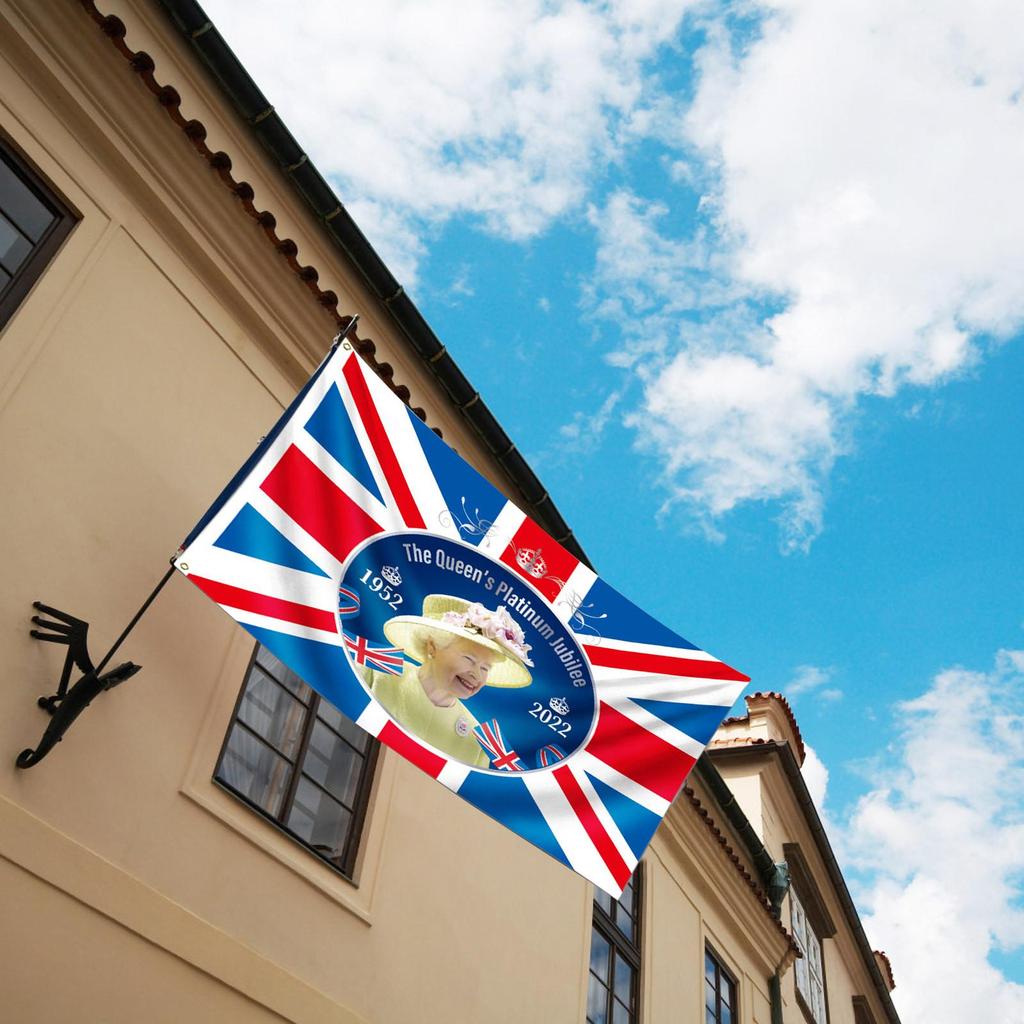 Platinu-m Jubile-e Flag,GB Unio-n Jack 70 Years Jubile-e Decorations 2022, Flag Featuring He-r Majest-y The 2022