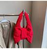 Casual Large-capacity Bag Women's New Versatile Temperament Shoulder Bag Fashion Commuter Messenger Bag