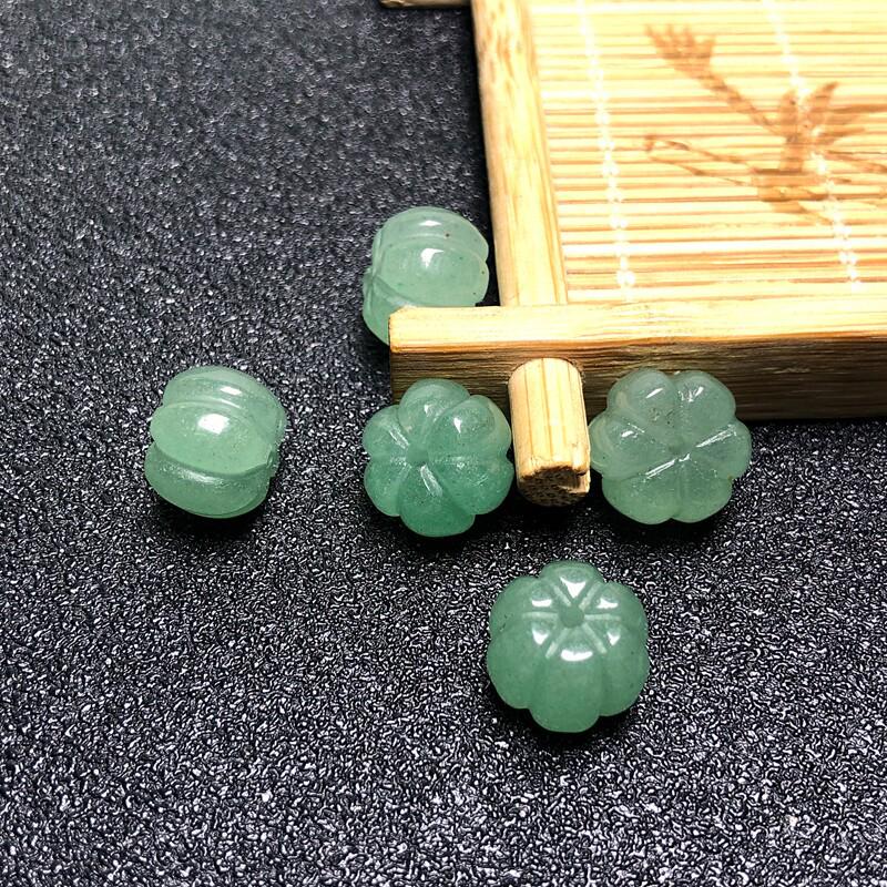 Green Agate Flat Pumpkin Bead Pendant with Center Hole for DIY Bracelets and Necklaces
