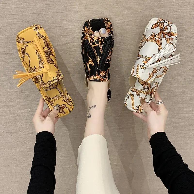 Fashion 2024 New Large Slippers Retro Printed Silk Square Head Flat Bottom Casual Cool Slippers Fairy Style